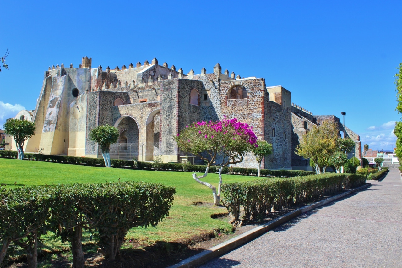 Yuriria Pueblo Magico Guanajuato