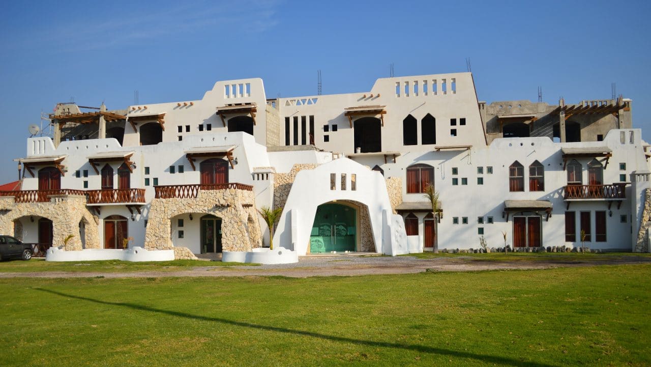 Parque Acuático Pueblo Nuevo, relájate en nuestras albercas y toboganes