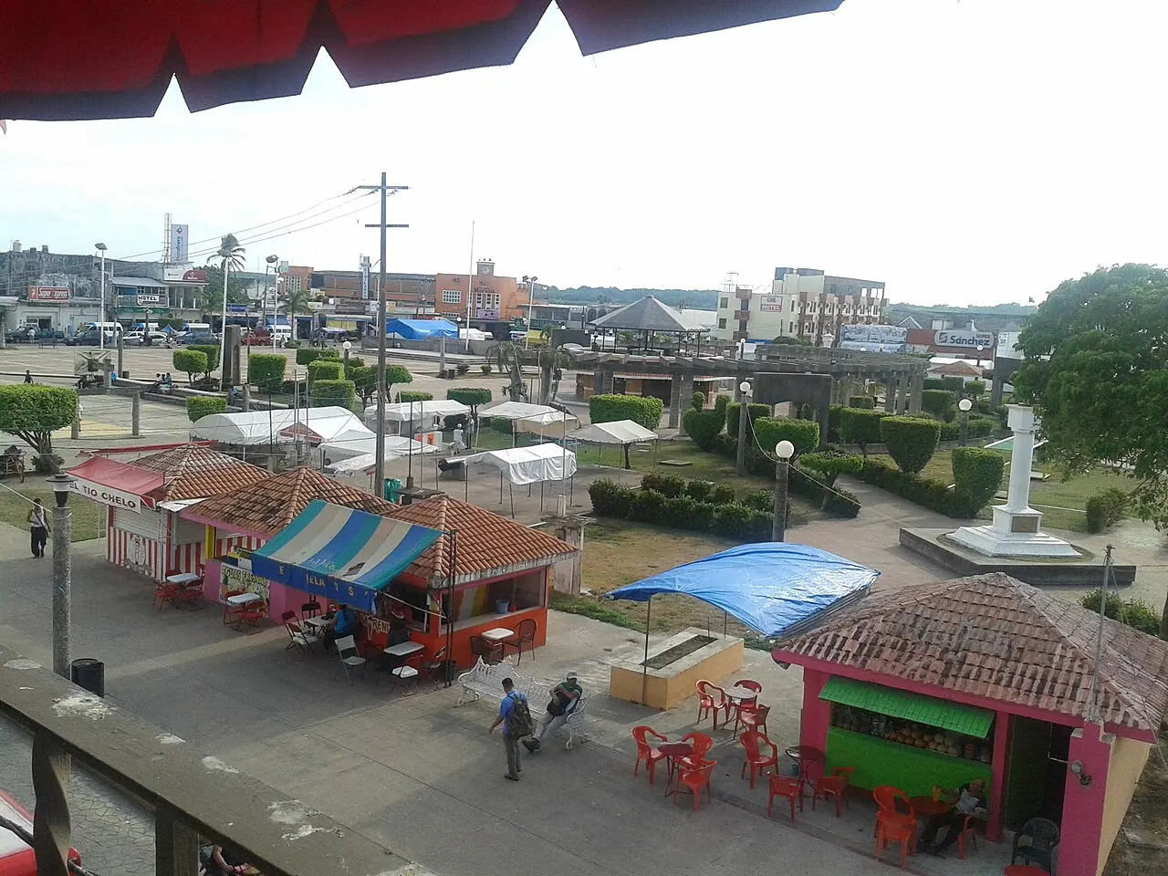 Plaza Civica de Frontera Centla 02